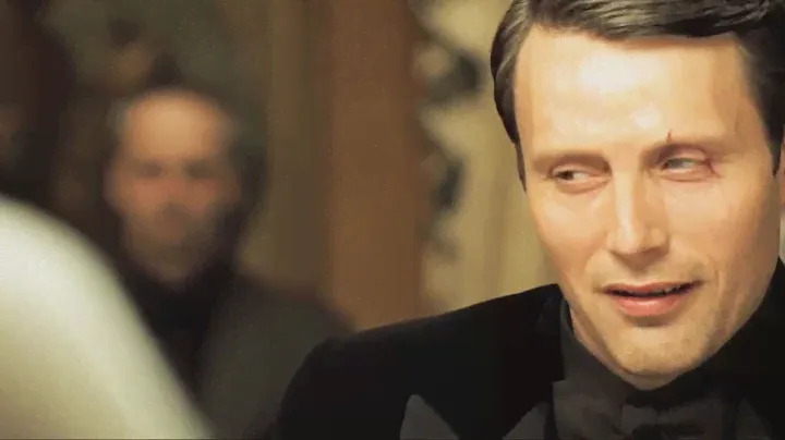 Bond Blefando (DUBLADO 4K) 007 - Cassino Royale (2006)
